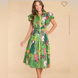 Palms away dress Leaves in the Wild Green Print Dress